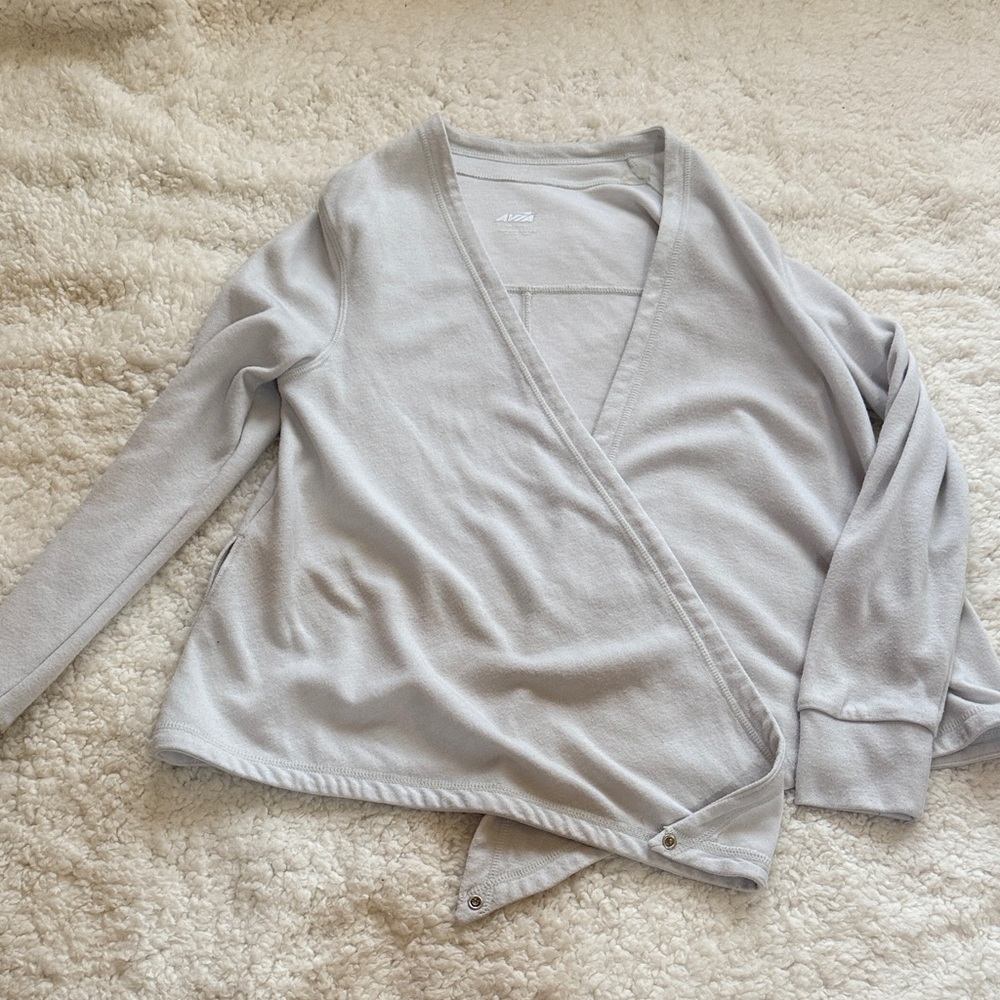 Avia Light Gray Women's Cardigan Sweater